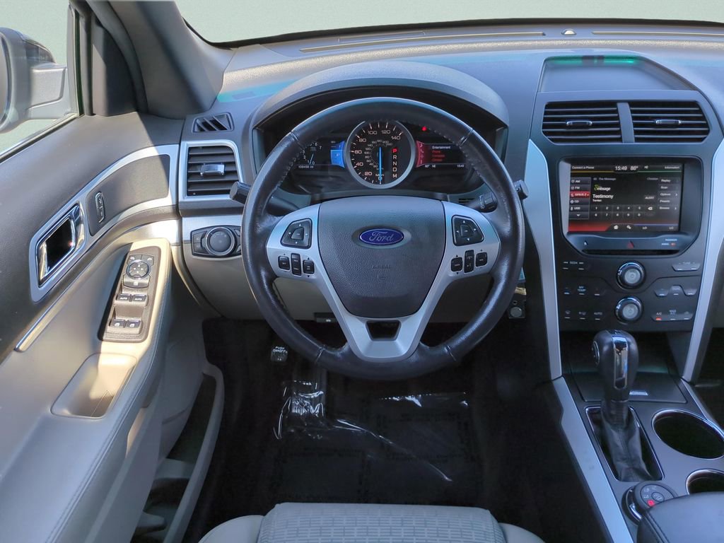 Used 2012 Ford Explorer XLT image 15