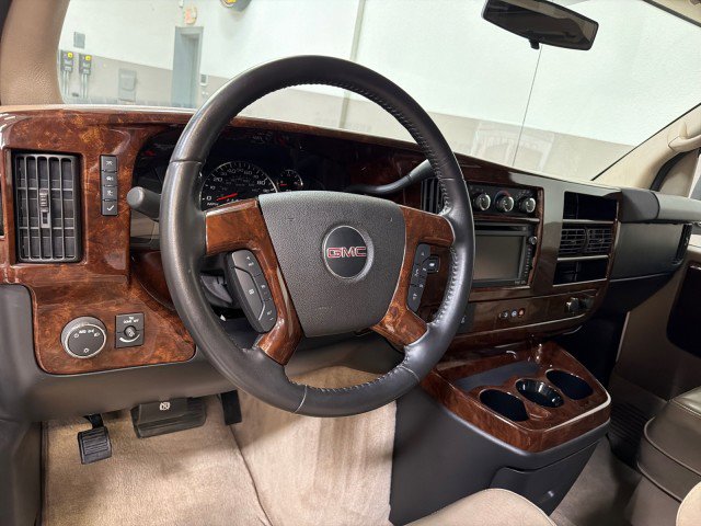 Used 2014 GMC Savana 1500 image 13