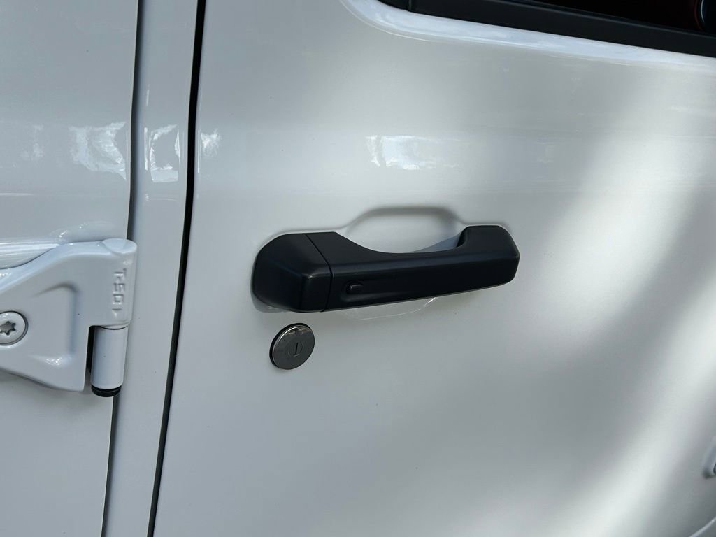 Certified 2022 Jeep Wrangler Unlimited Rubicon image 29