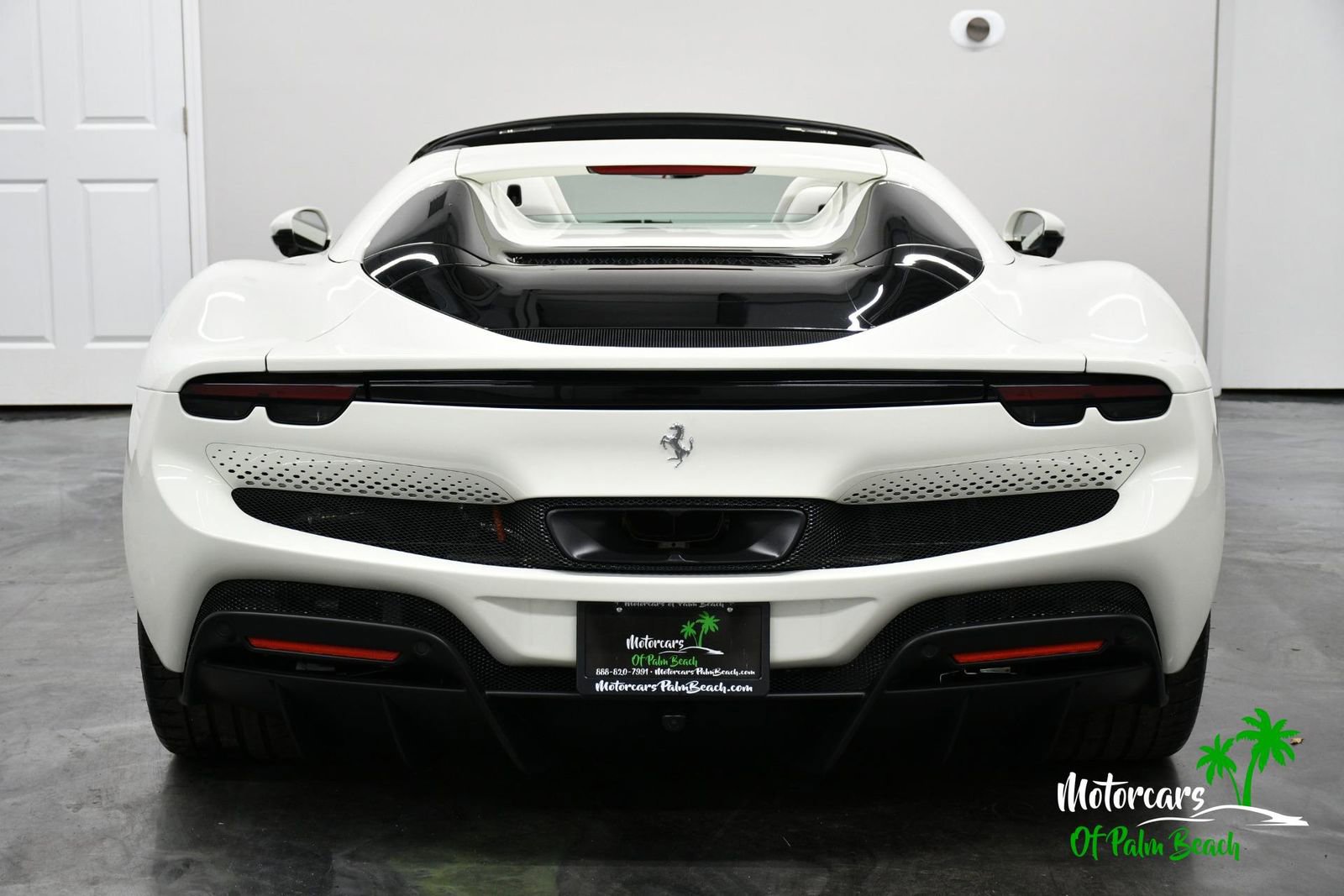 Used 2026 Ferrari 296 GTS RWD image 9