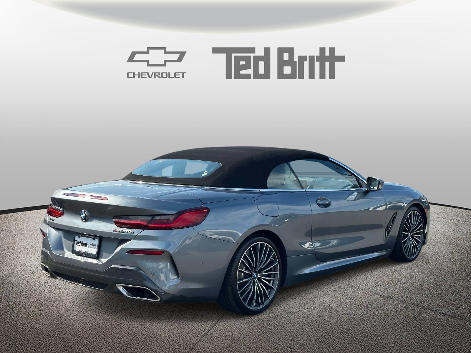 Used 2022 BMW M850i xDrive Convertible AWD/4WD image 4