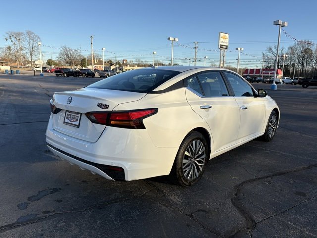 Used 2025 Nissan Altima 2.5 SV image 6