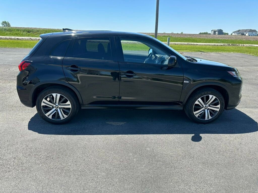 Used 2022 Mitsubishi Outlander Sport ES AWD/4WD image 6