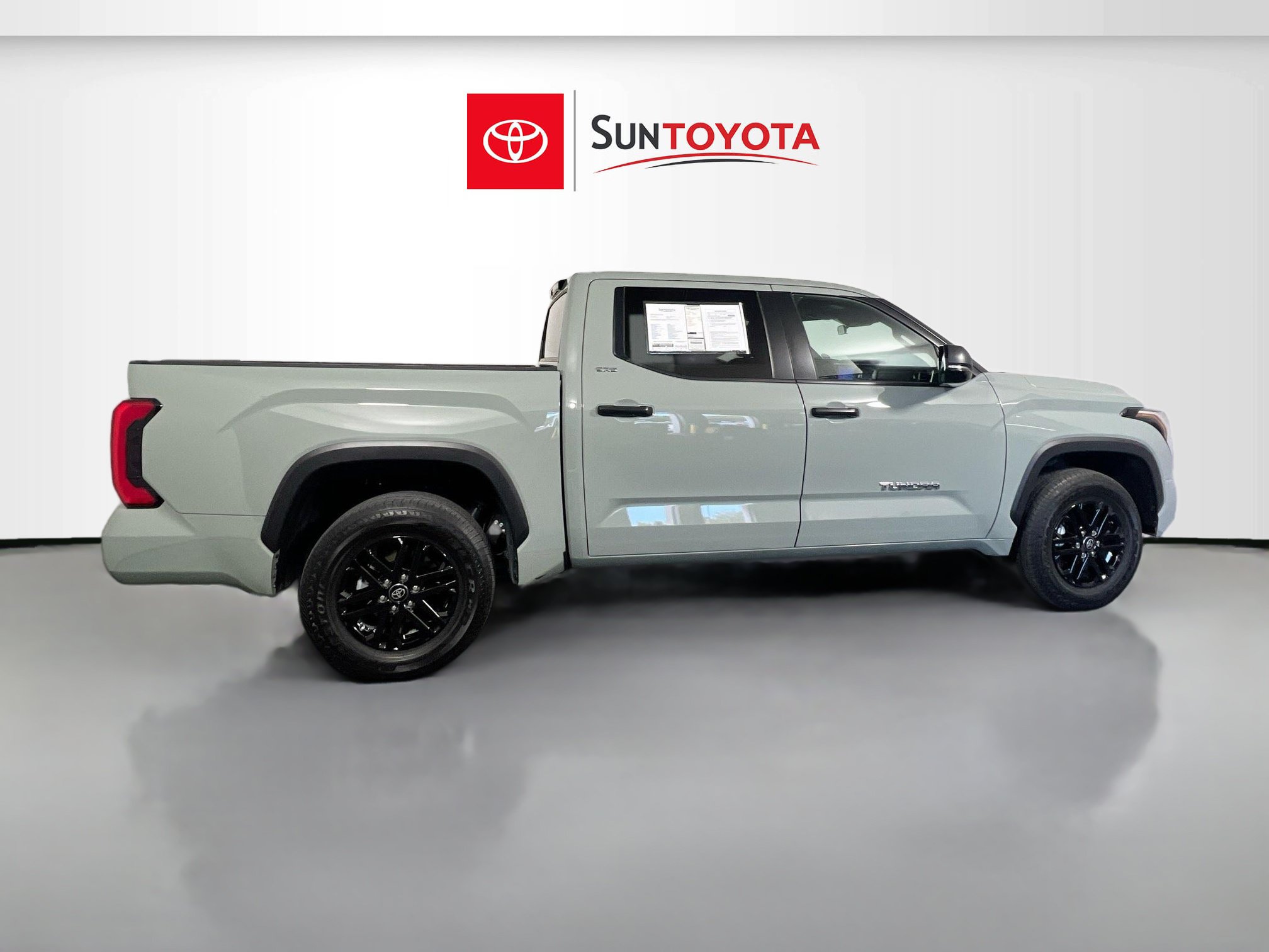 Used 2025 Toyota Tundra SR5 w/ SR5 Convenience Package RWD image 2