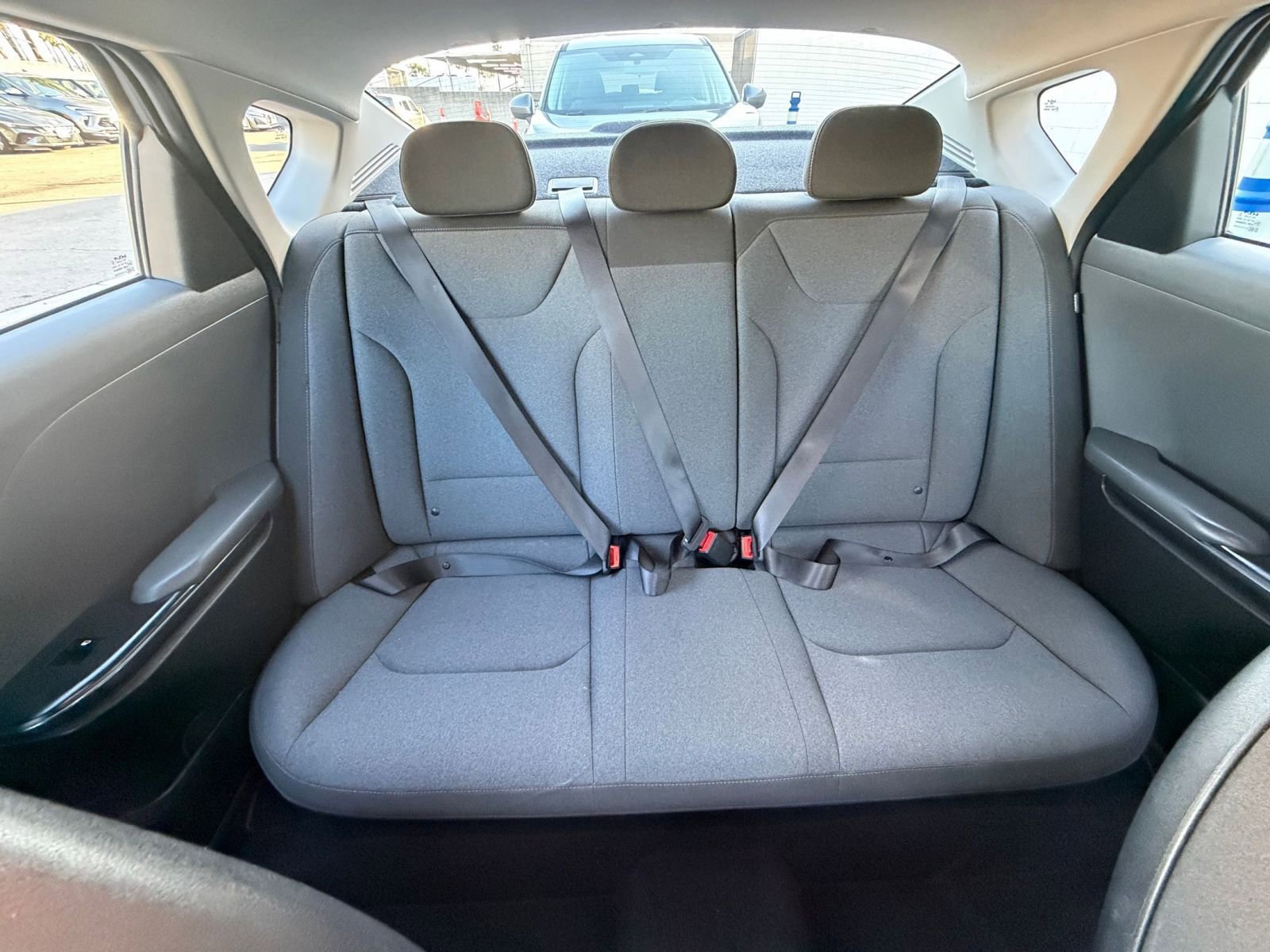 Used 2025 Kia K4 FWD image 38