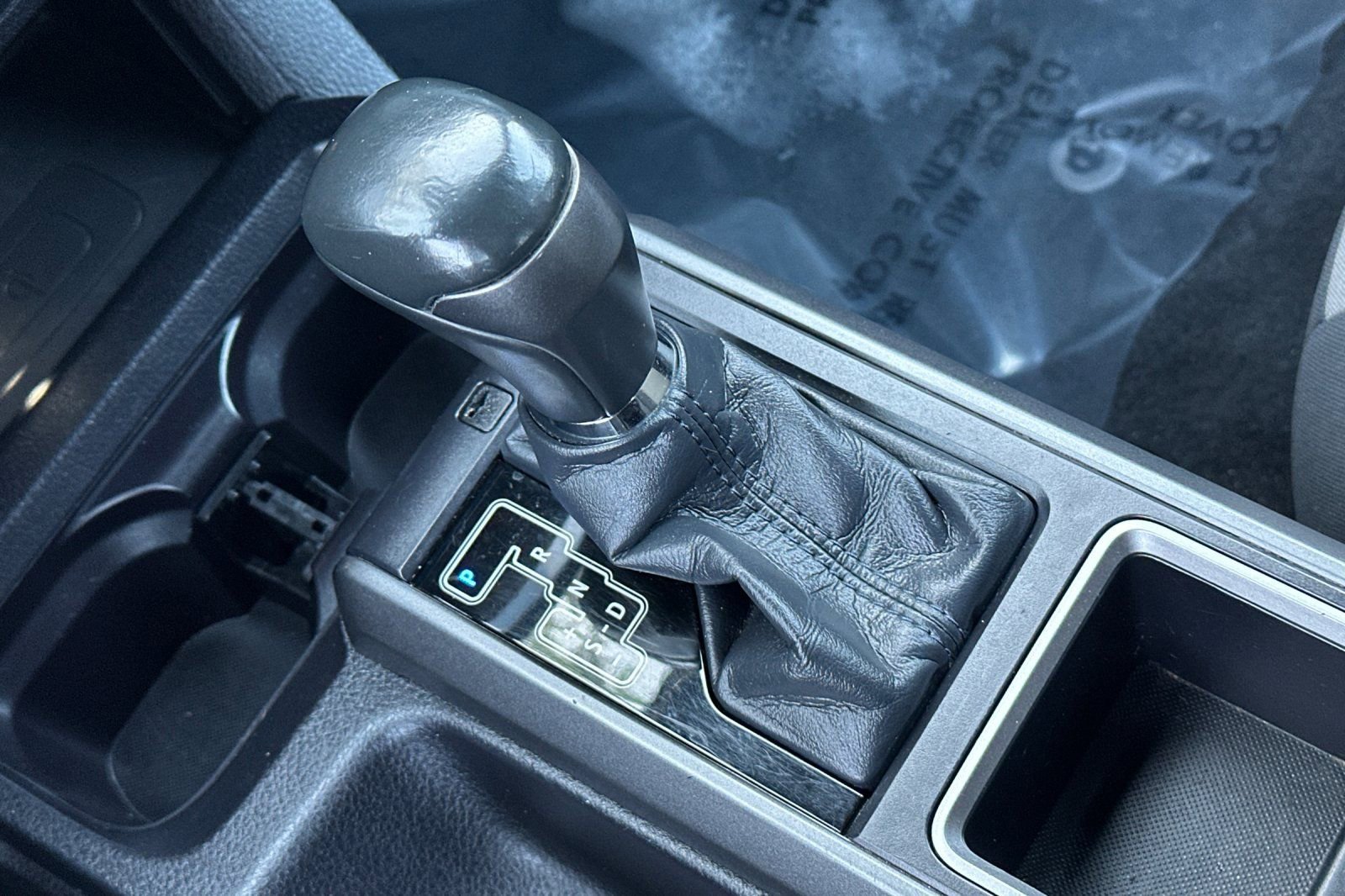 Used 2021 Toyota Tacoma TRD Off-Road w/ Technology Package image 19