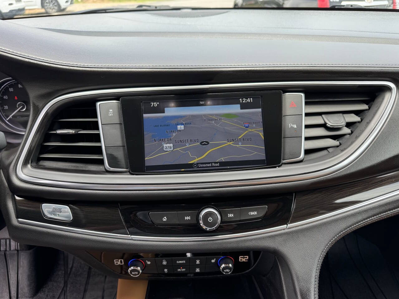 Used 2019 Buick Enclave Essence FWD image 19