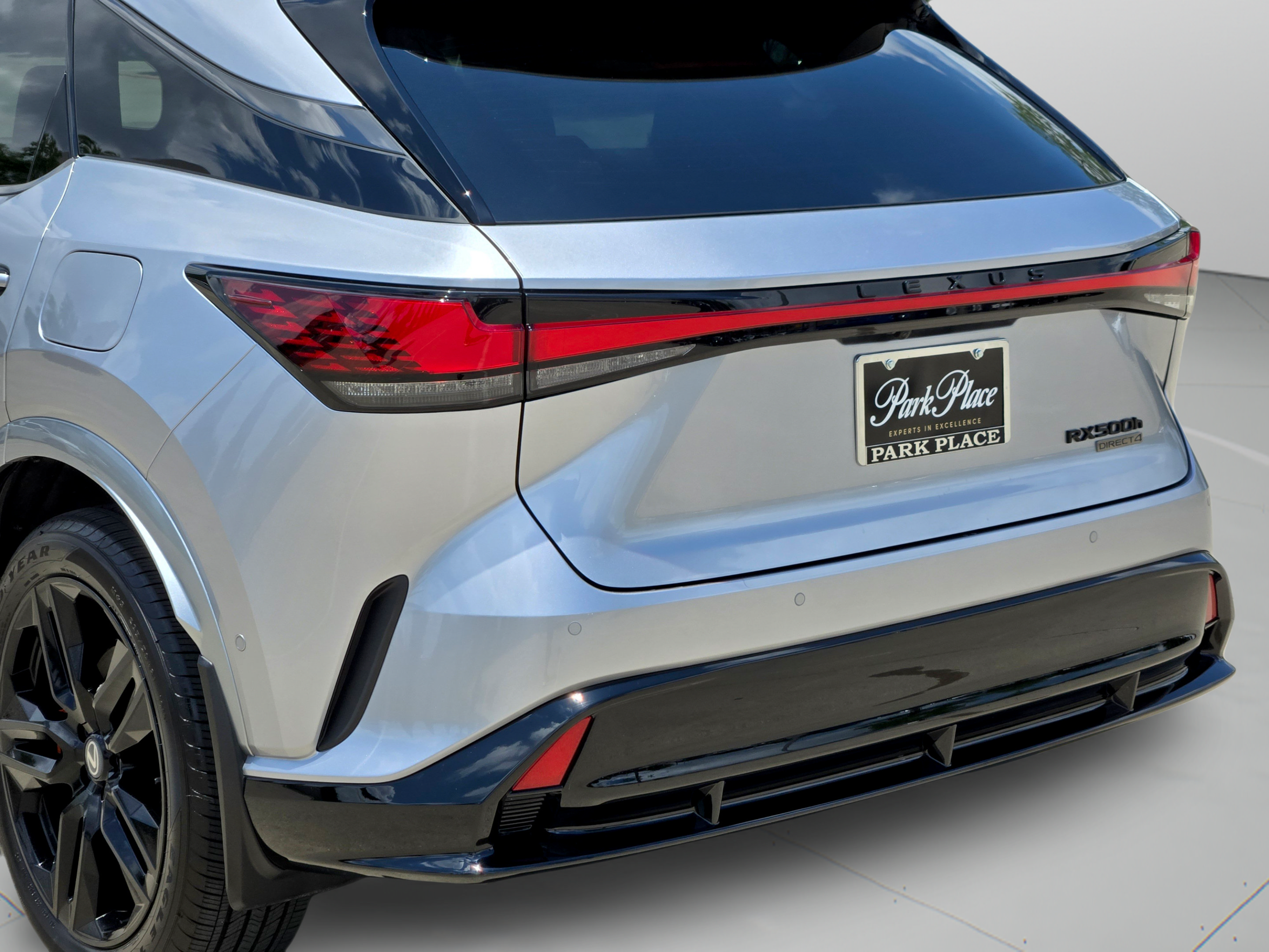 Used 2026 Lexus RX 500h F Sport w/ Appearance Package AWD/4WD image 32