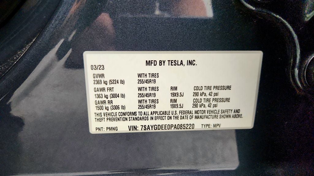 Used 2023 Tesla Model Y Long Range image 25