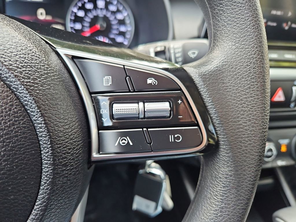Used 2024 Kia Forte LXS FWD image 12
