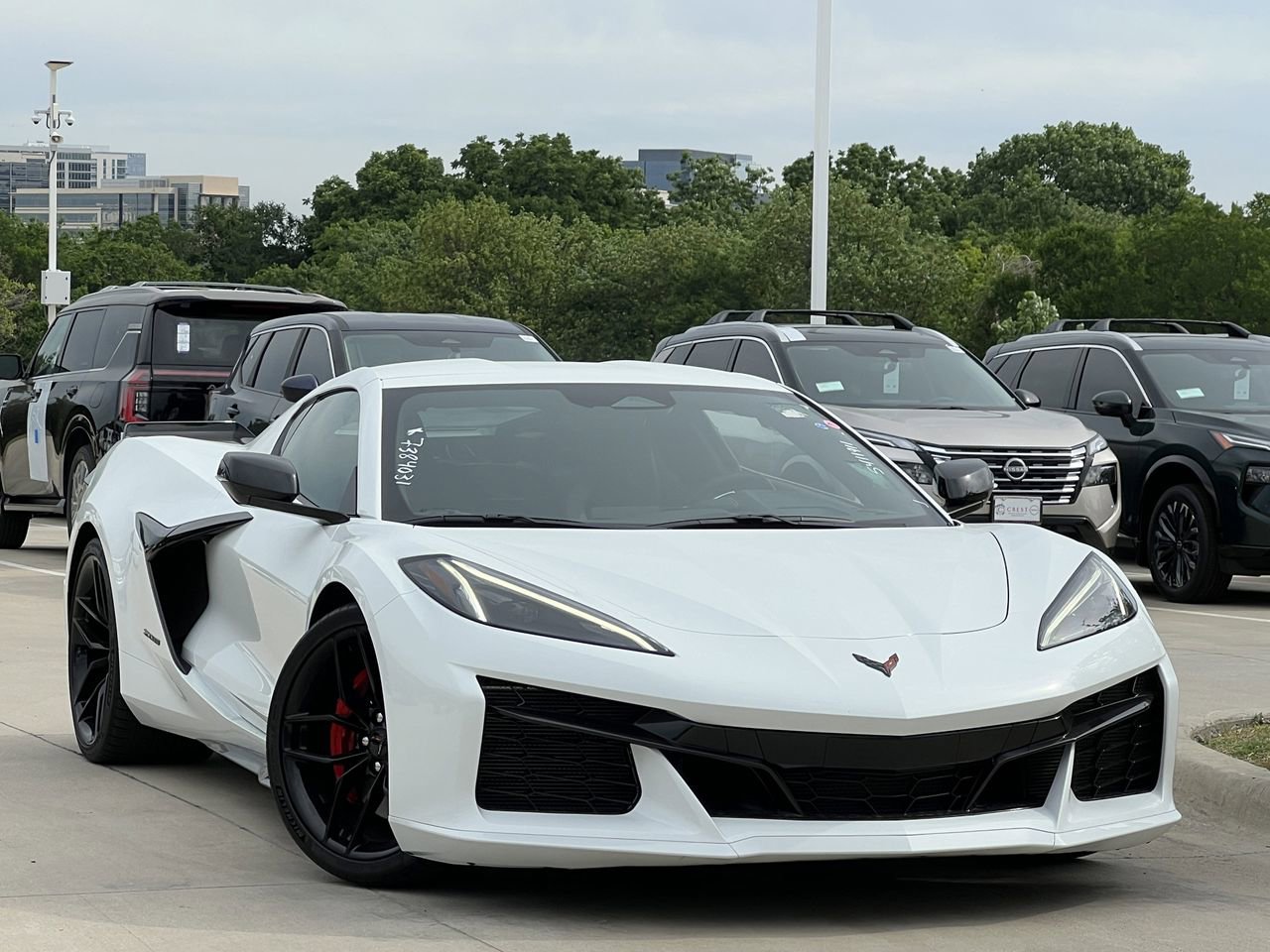 Used 2025 Chevrolet Corvette Z06 RWD image 2