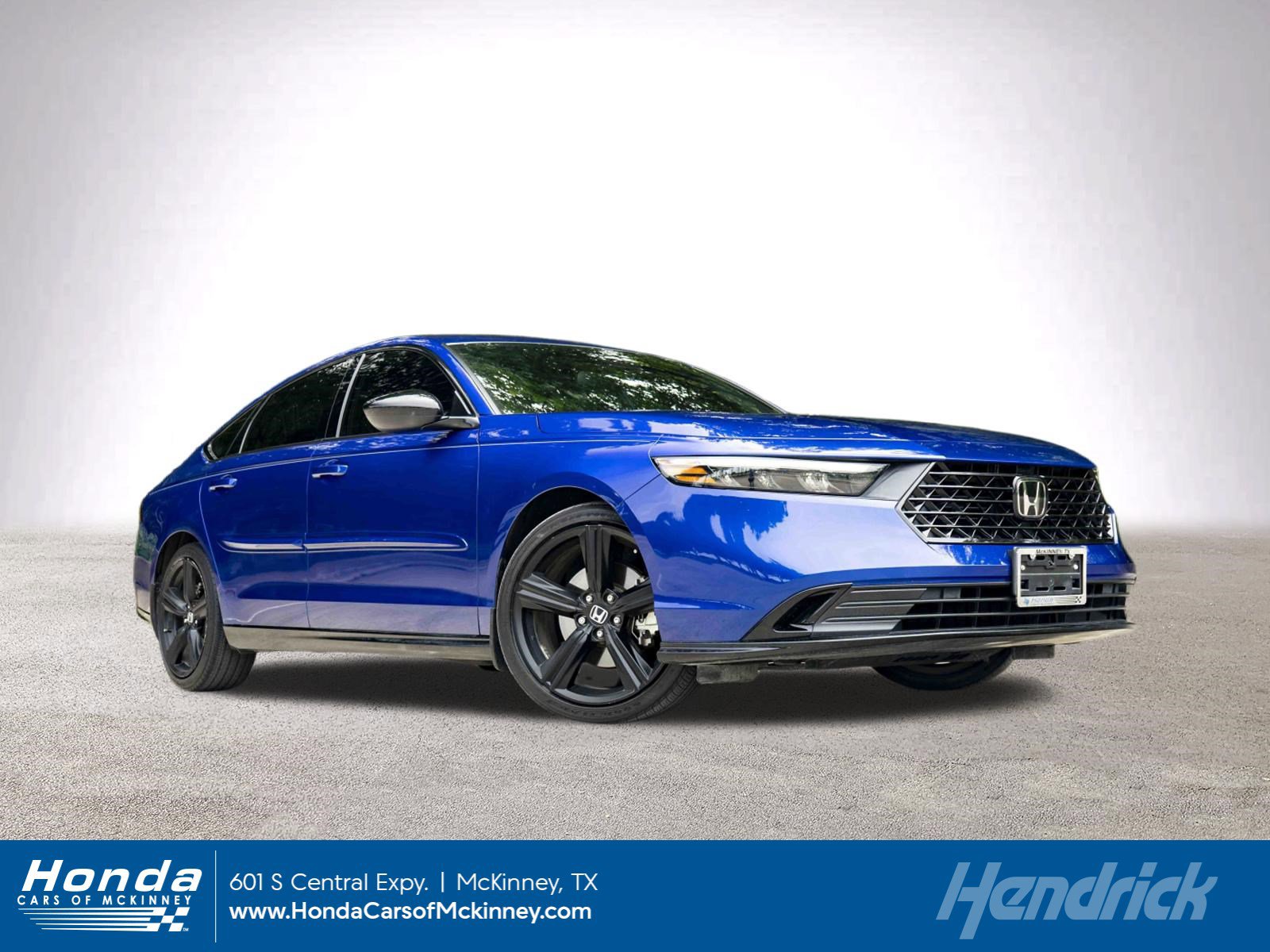 Used 2023 Honda Accord Sport image 1