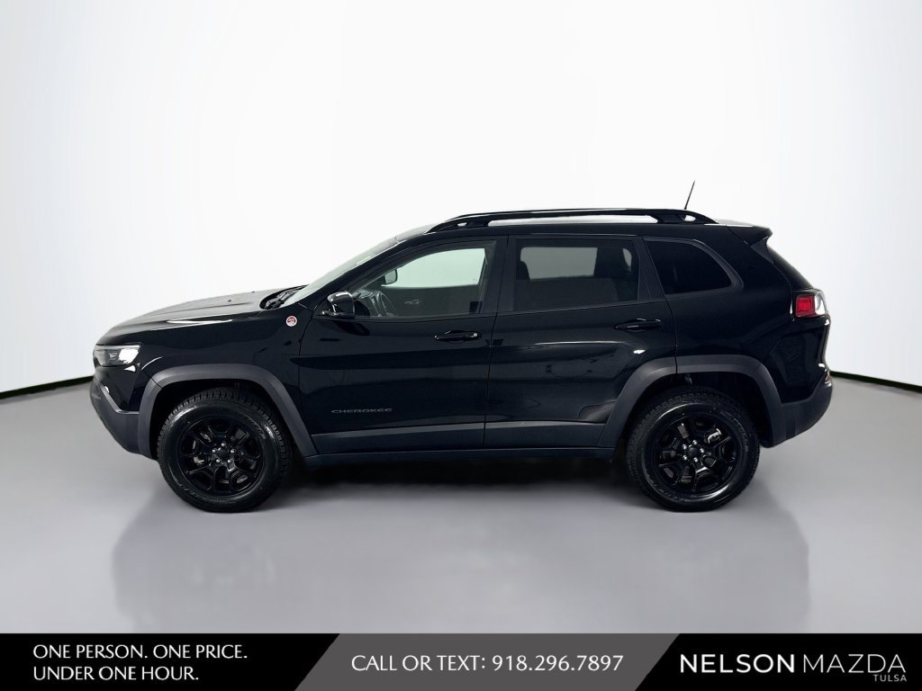 Used 2022 Jeep Cherokee Trailhawk w/ Comfort/Convenience Group AWD/4WD image 8
