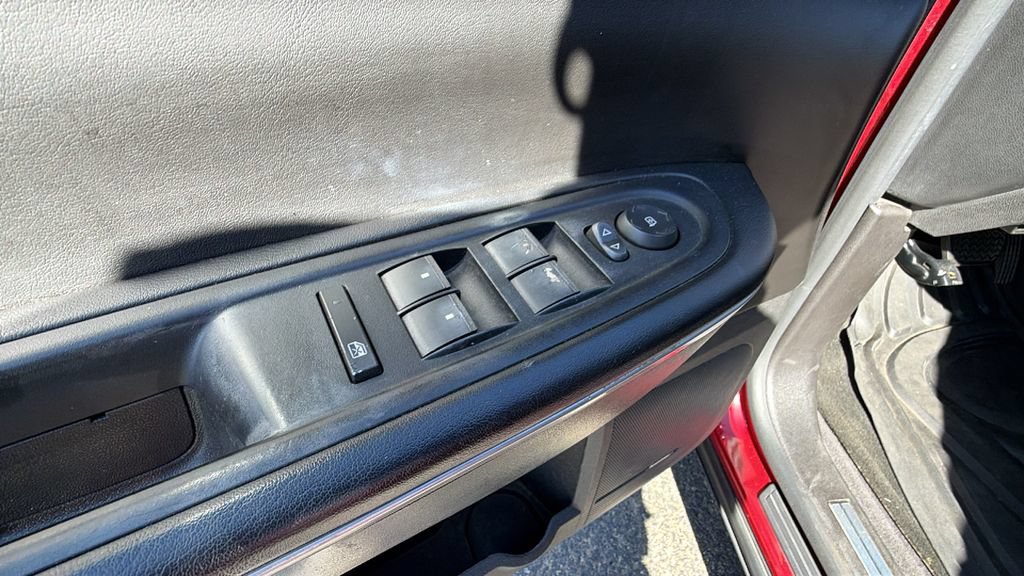 Used 2012 GMC Acadia SLT AWD/4WD image 19
