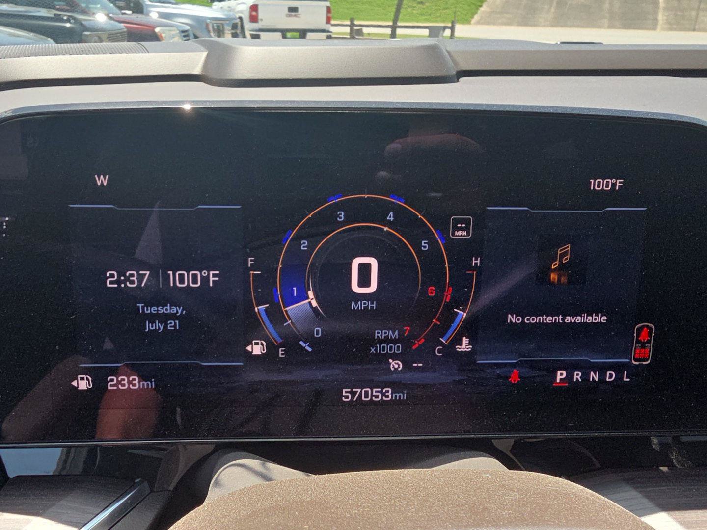 Used 2025 Chevrolet Tahoe LT RWD image 28
