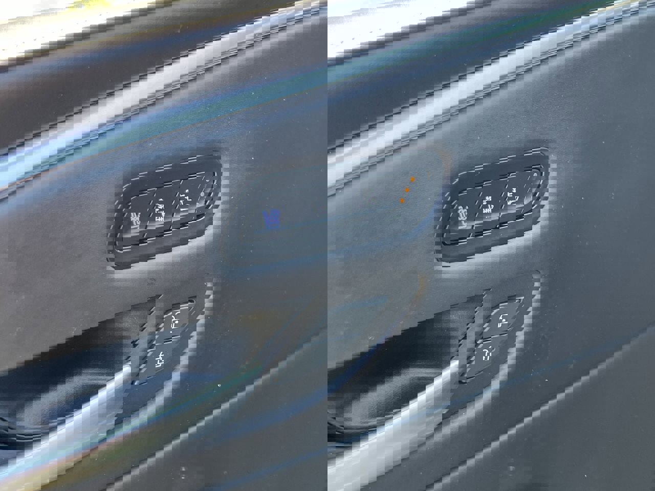 Used 2023 Cadillac Escalade Sport Platinum w/ LPO, ONYX Package image 12