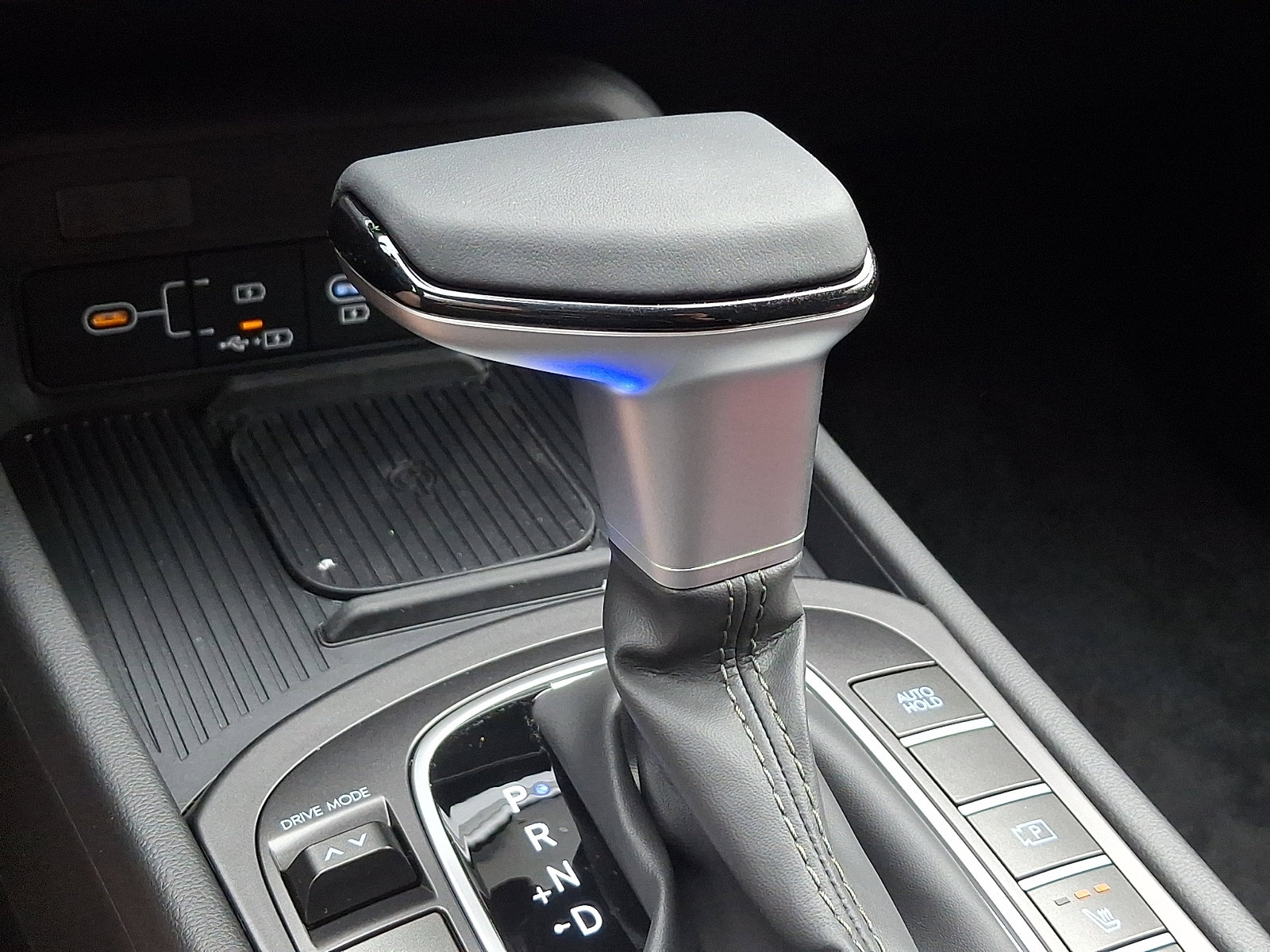 New 2026 Hyundai Kona SEL Sport AWD/4WD image 8