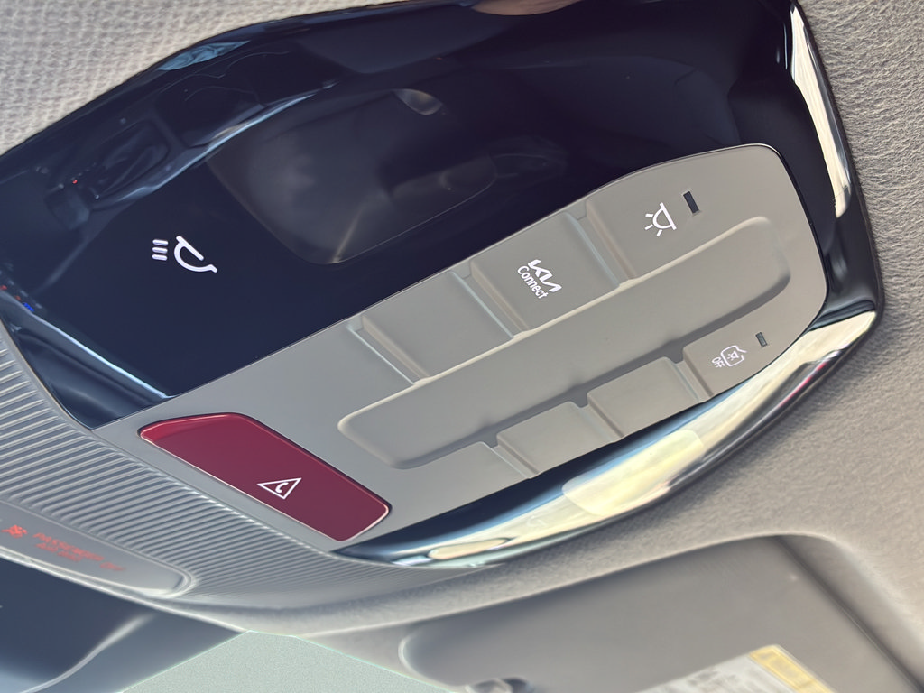 New 2026 Kia K4 FWD image 36