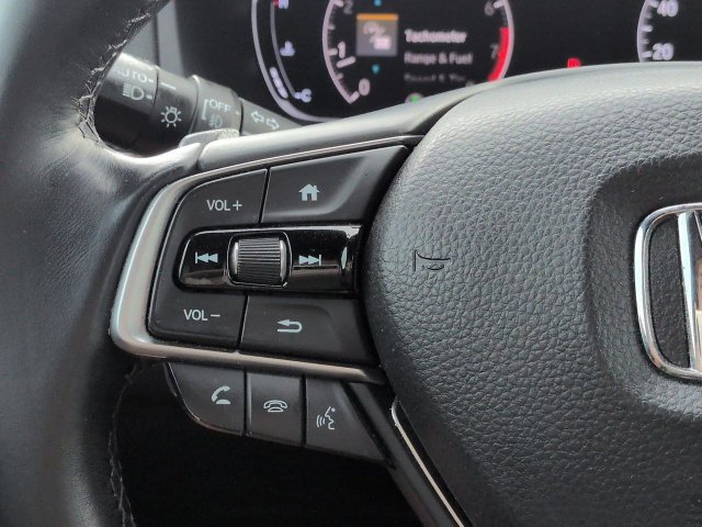 Used 2018 Honda Accord Sport image 23