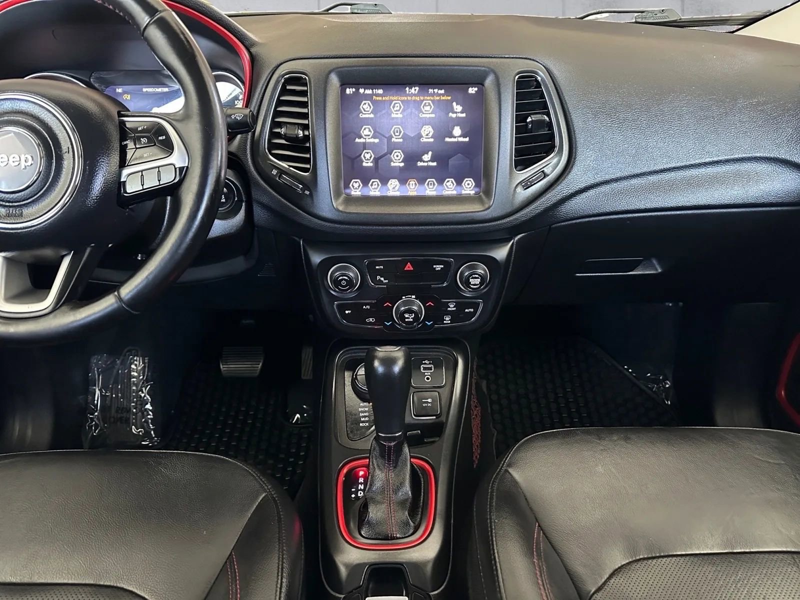 Used 2019 Jeep Compass Trailhawk w/ Leather Interior Group image 13