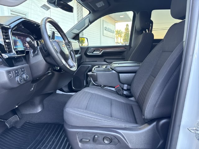 Used 2024 Chevrolet Silverado 1500 LT w/ All Star Edition Plus AWD/4WD image 10
