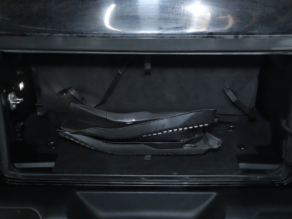 Used 2024 Jeep Wrangler Sport S image 27