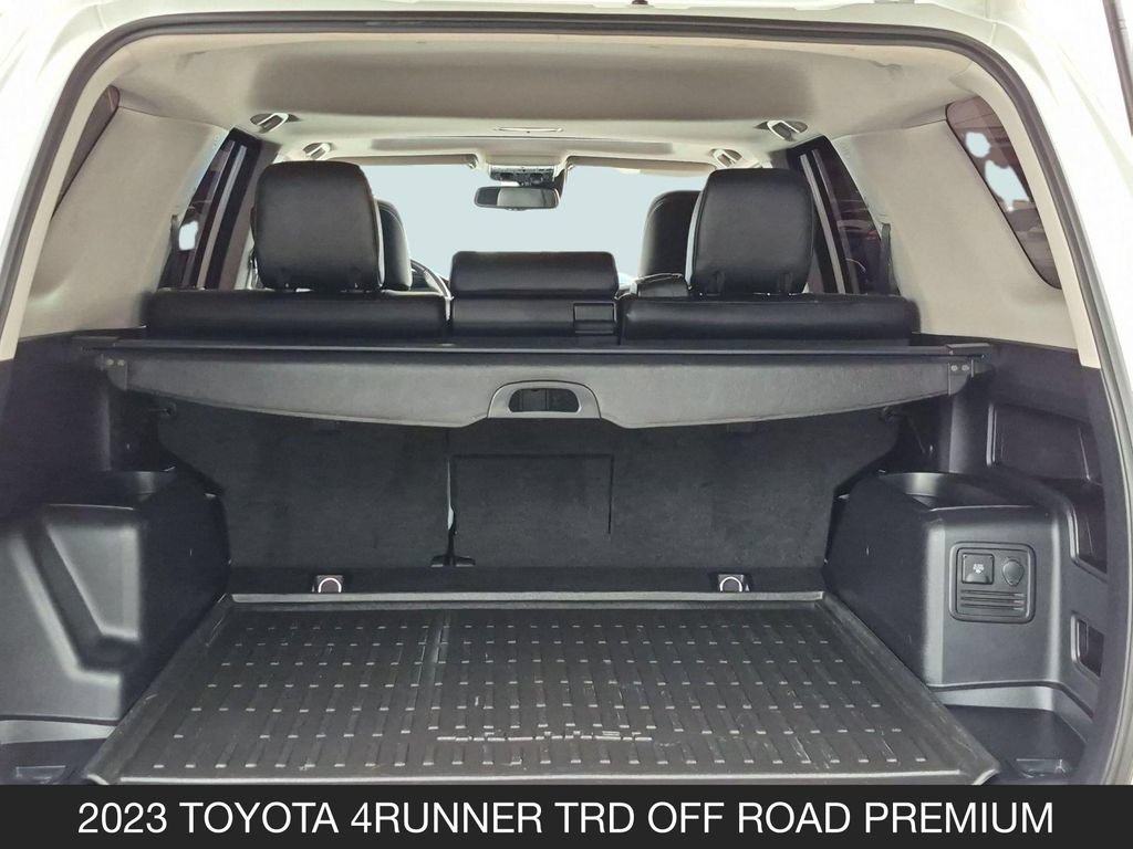 Used 2023 Toyota 4Runner TRD Off-Road Premium w/ Off Road Premium Plus Package AWD/4WD image 25