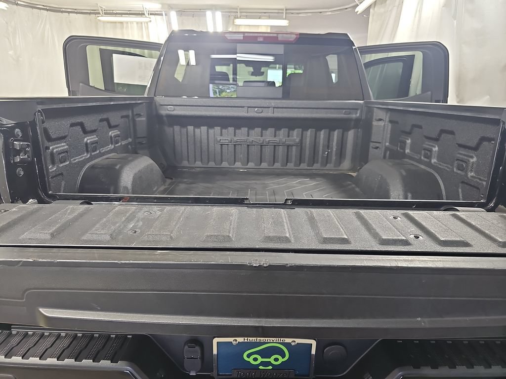 Used 2019 GMC Sierra 1500 Denali w/ Denali Ultimate Package AWD/4WD image 17
