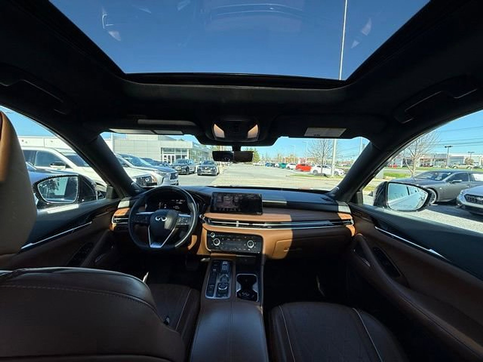 Certified 2023 INFINITI QX60 Autograph w/ Cargo Package image 2