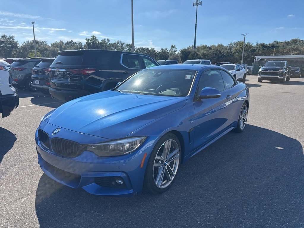 Used 2020 BMW 440i Convertible w/ M Sport Package image 3