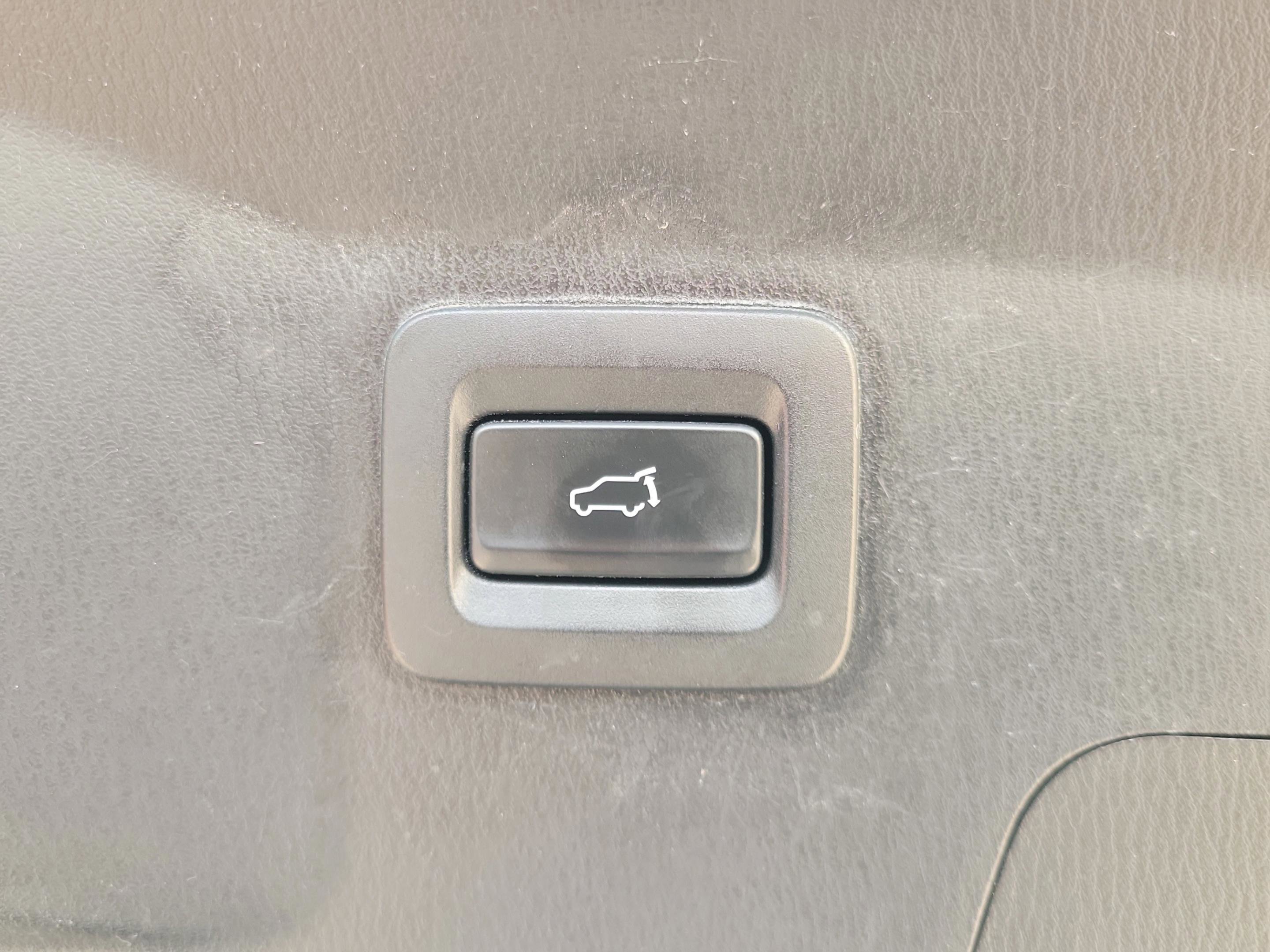 Used 2020 MAZDA CX-9 Touring w/ Touring Premium Package image 10