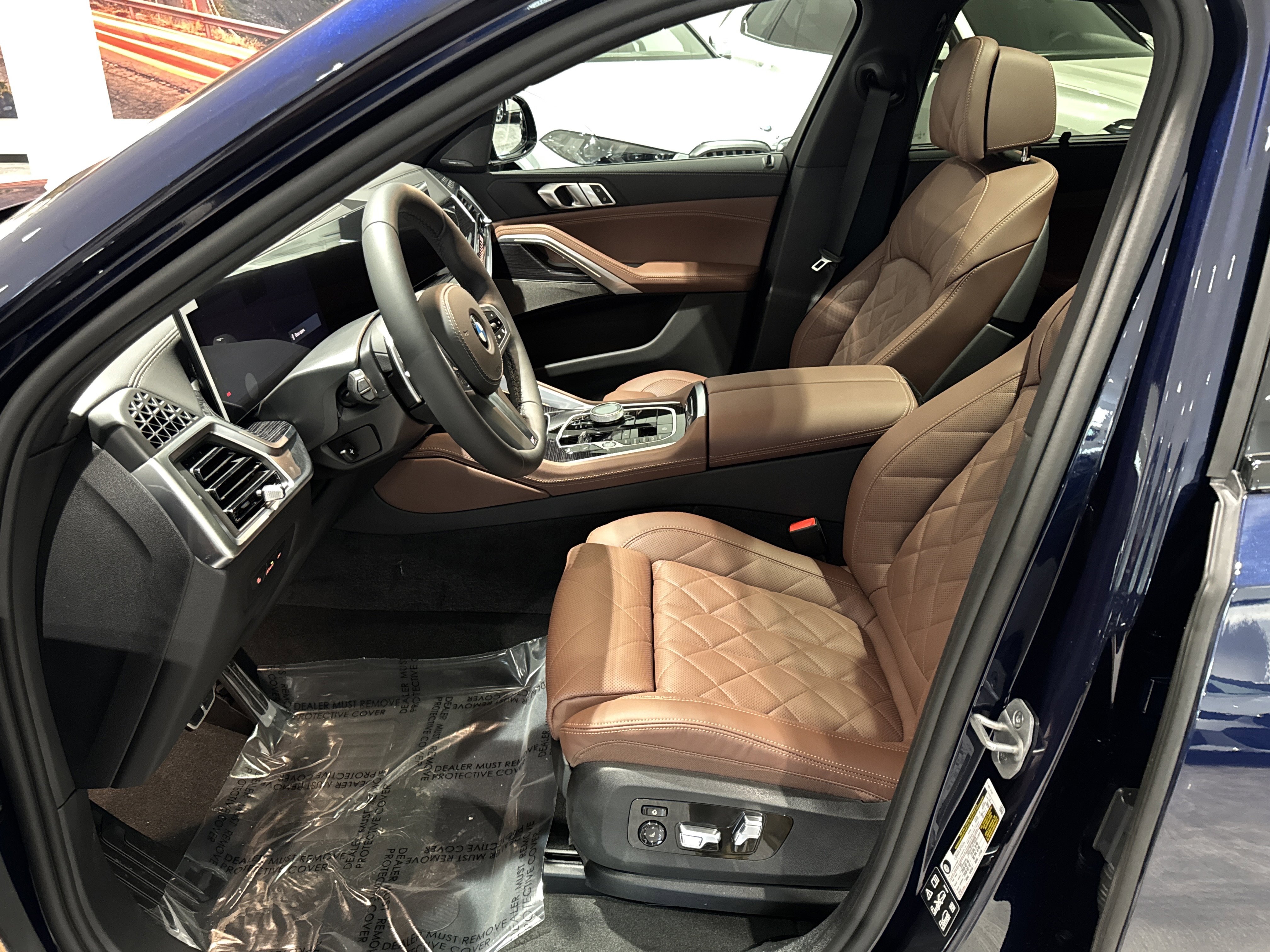 New 2026 BMW X6 xDrive40i w/ Executive Package image 14