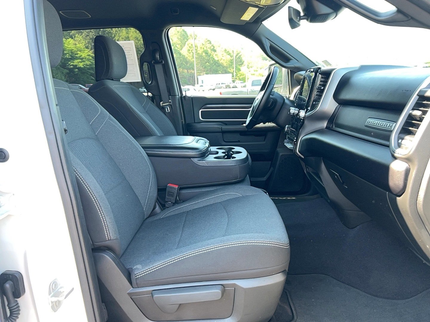 Used 2024 RAM 2500 Big Horn w/ Night Edition AWD/4WD image 25