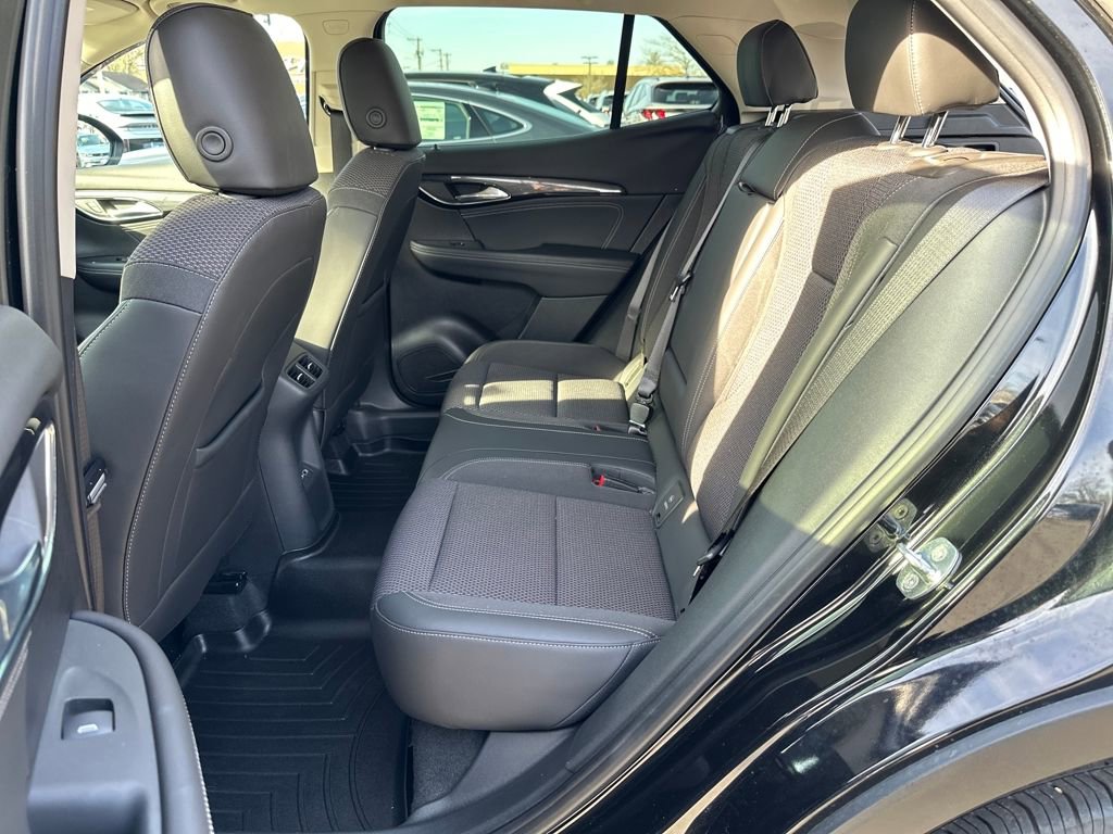 Used 2023 Buick Envision Preferred image 15