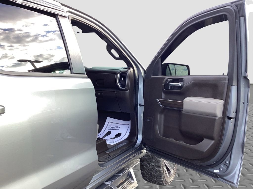 Used 2020 Chevrolet Silverado 1500 RST w/ All-Star Edition image 17