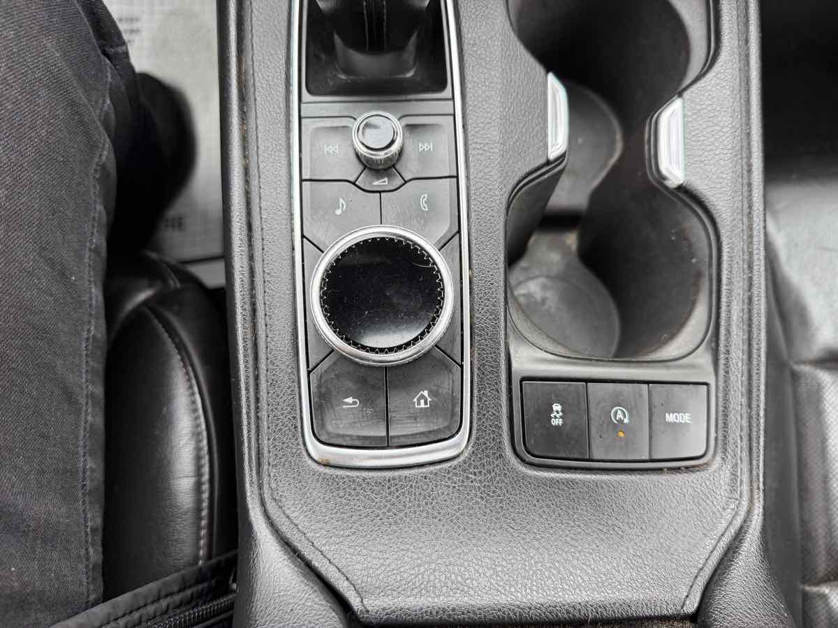 Used 2019 Cadillac XT4 Premium Luxury image 38