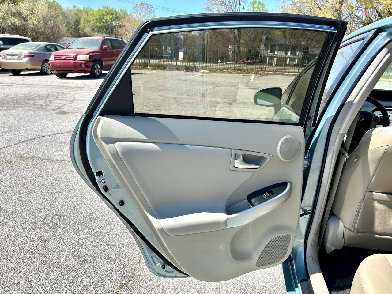 Used 2012 Toyota Prius Four w/ Deluxe Solar Roof Pkg FWD image 12