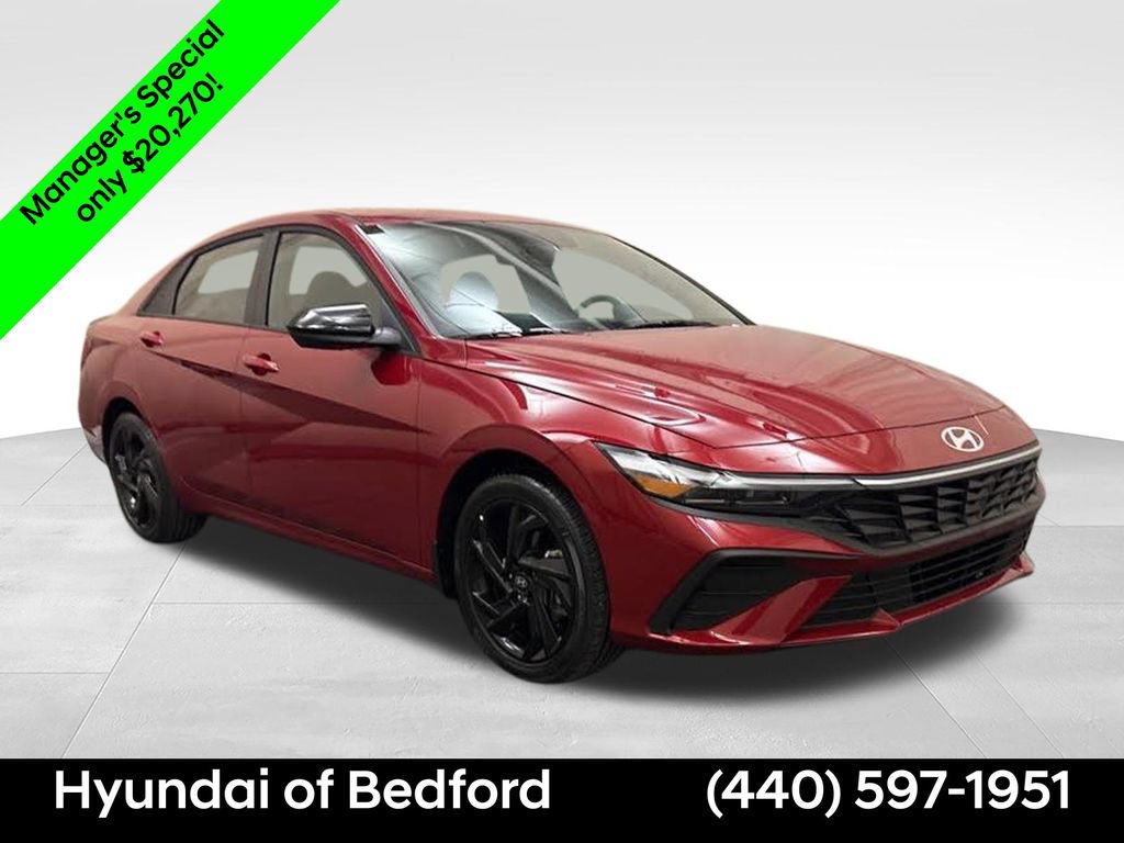 Certified 2026 Hyundai Elantra Sport FWD image 3