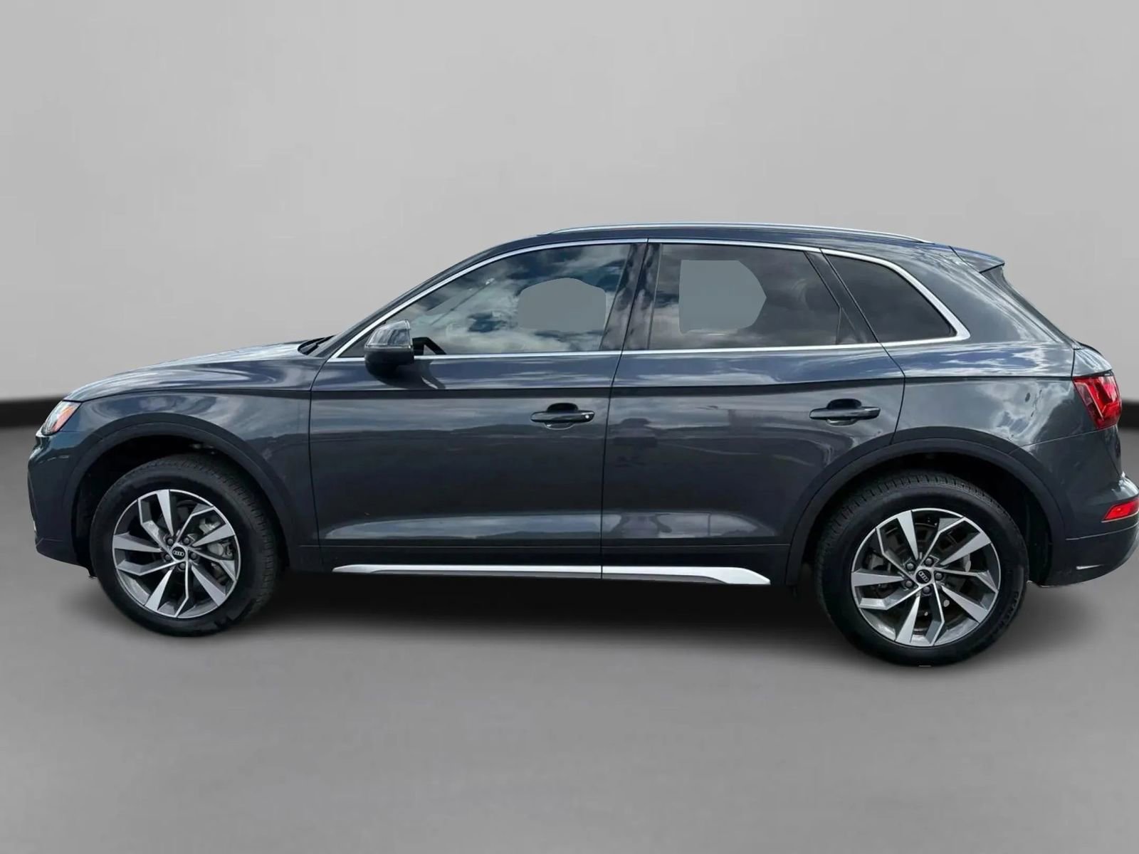 Used 2021 Audi Q5 2.0T Premium Plus w/ Premium Plus Package AWD/4WD image 7