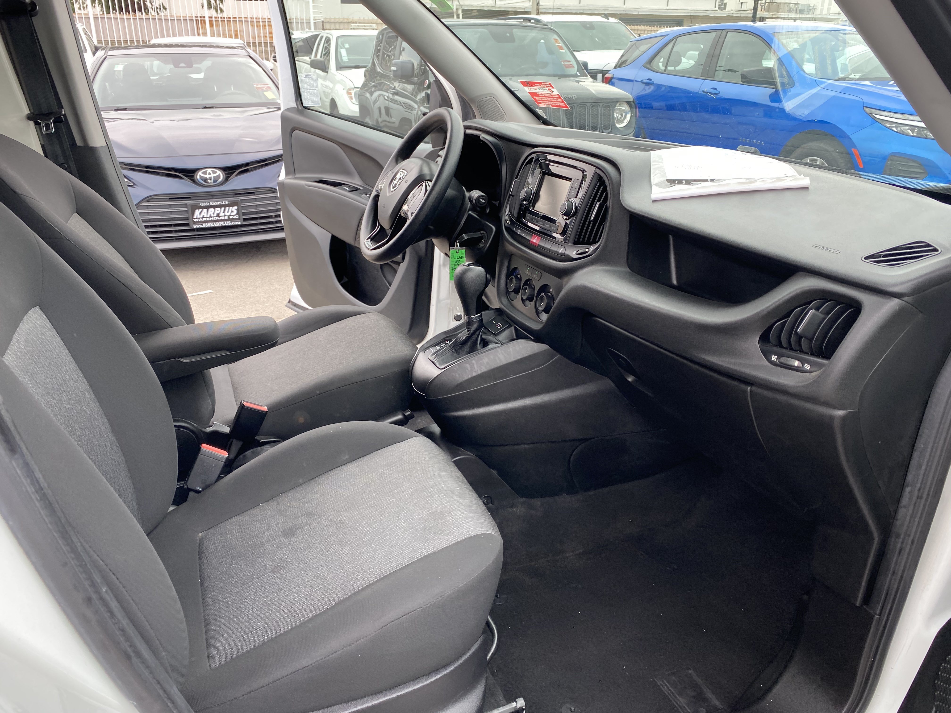 Used 2022 RAM ProMaster City Tradesman FWD image 23