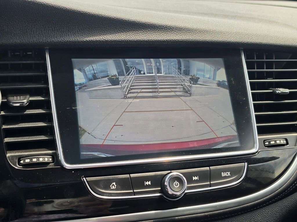 Used 2019 Buick Encore Essence w/ Experience Buick Package FWD image 21