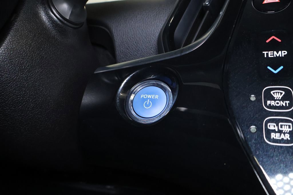 Used 2018 Toyota Prius Prime Premium image 22