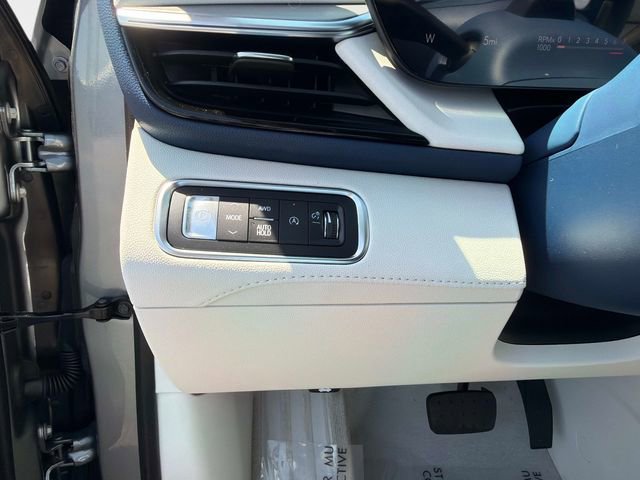 New 2026 Buick Enclave Avenir w/ Super Cruise Package AWD/4WD image 30