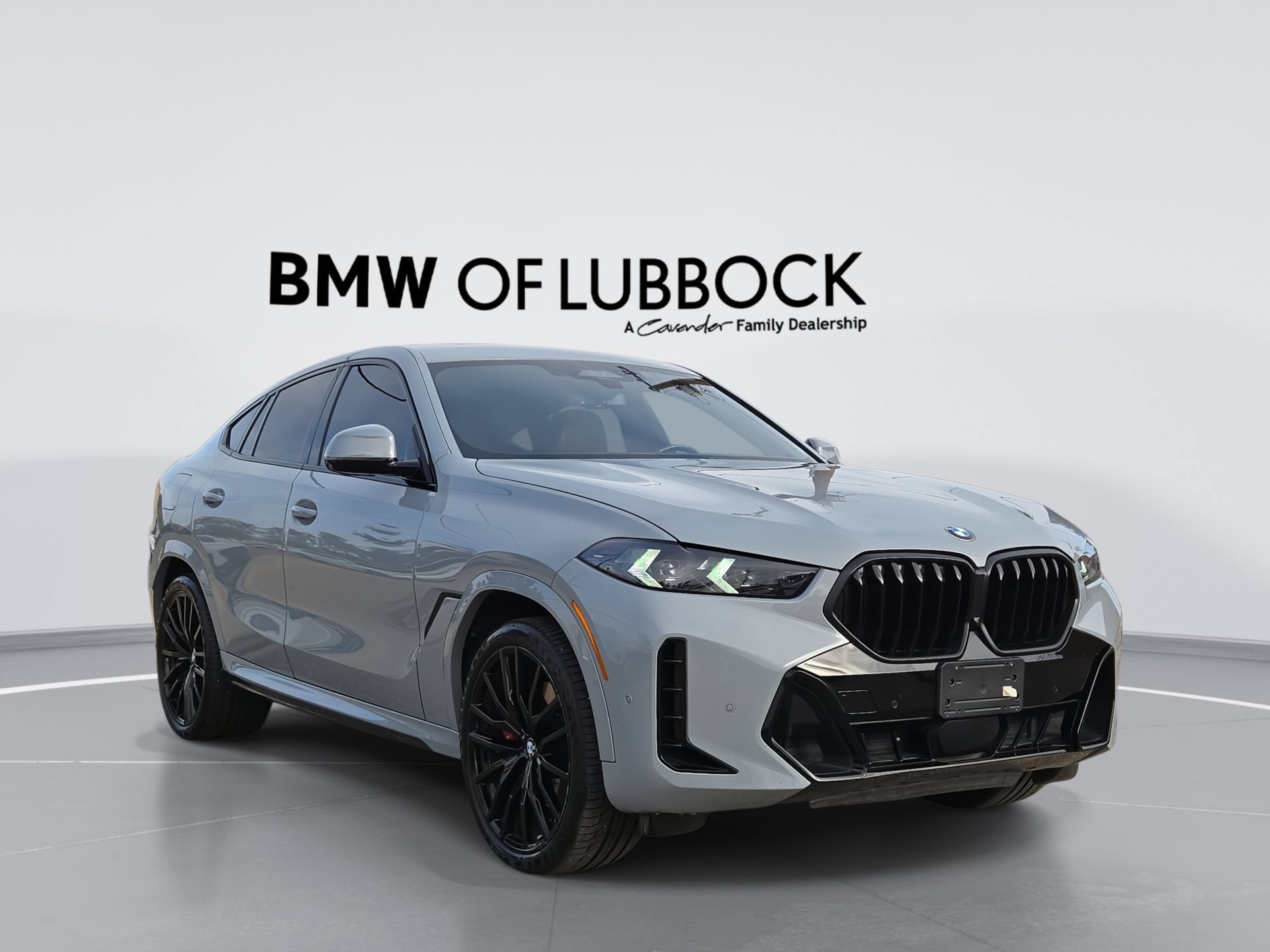 Certified 2024 BMW X6 xDrive40i w/ Premium Package AWD/4WD image 1