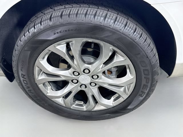Used 2019 Buick Enclave Avenir w/ Avenir Technology Package AWD/4WD image 33