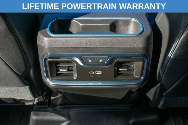 Used 2024 Chevrolet Silverado 2500 LTZ w/ LTZ Convenience Package image 16