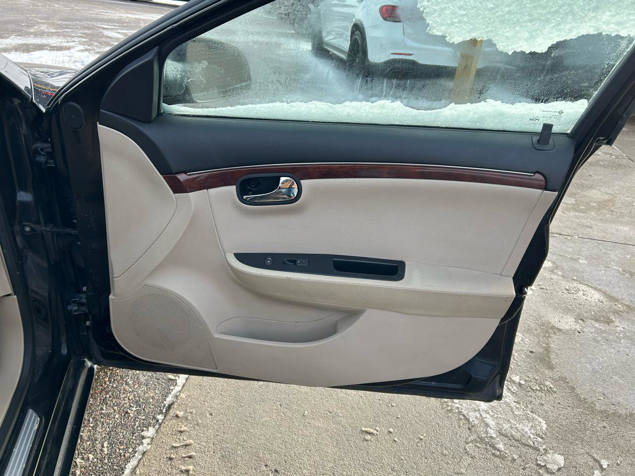 Used 2007 Saturn Aura XE image 16