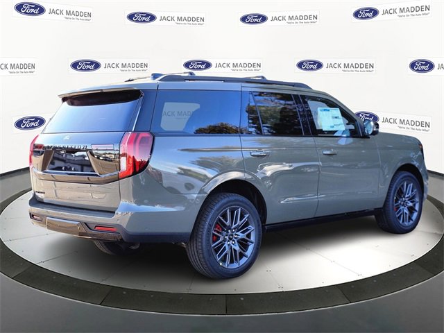 New 2025 Ford Expedition Platinum image 5