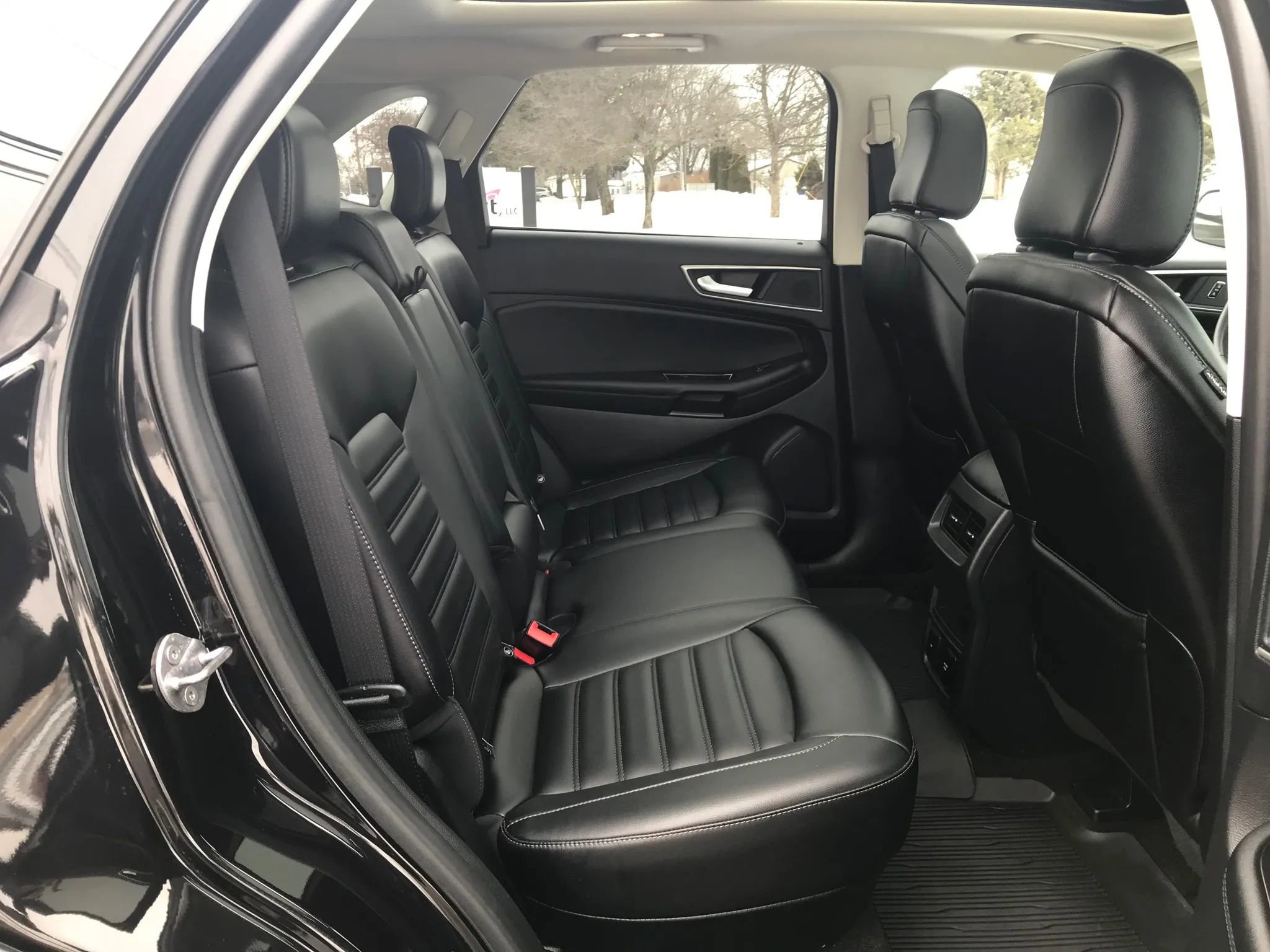 Used 2020 Ford Edge SEL w/ Convenience Package image 54