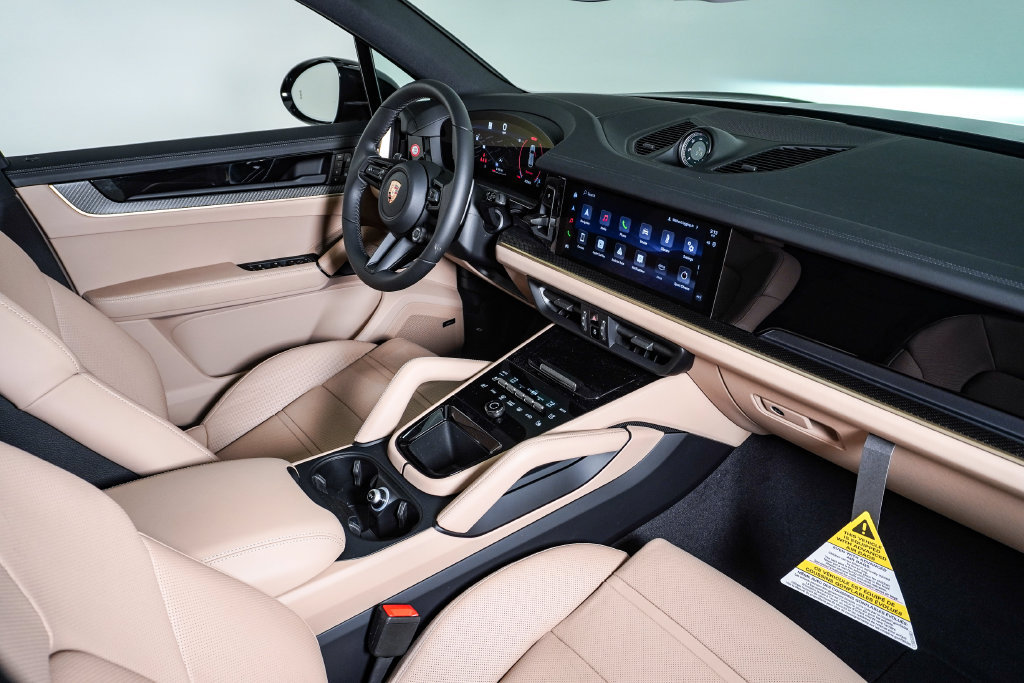 New 2026 Porsche Cayenne S AWD/4WD image 14